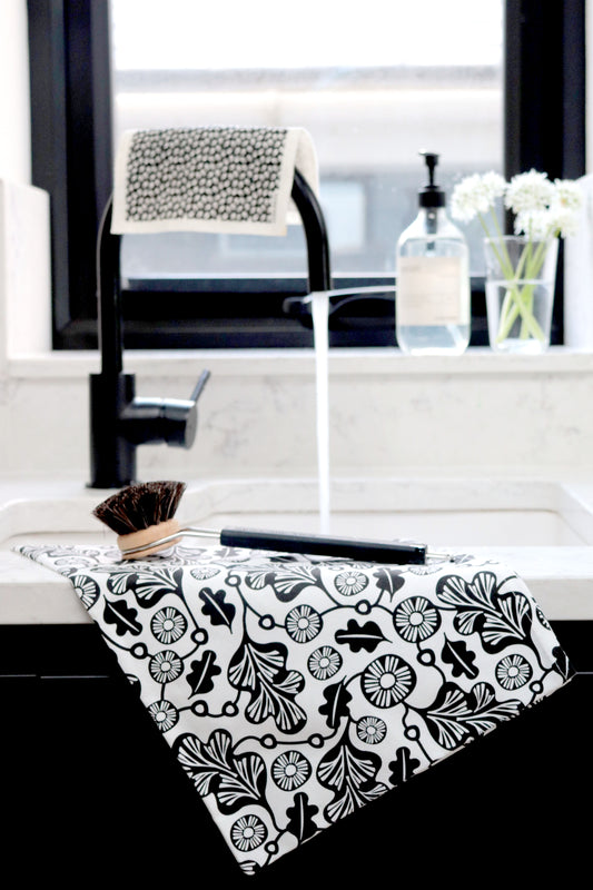 Oak Leaf Tea Towel- Multiple Colours